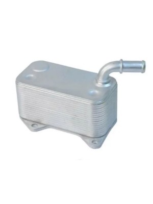 RADIADOR DE OLEO VW AUDI A3 2.0 16V TFSI 2007 06D117021C